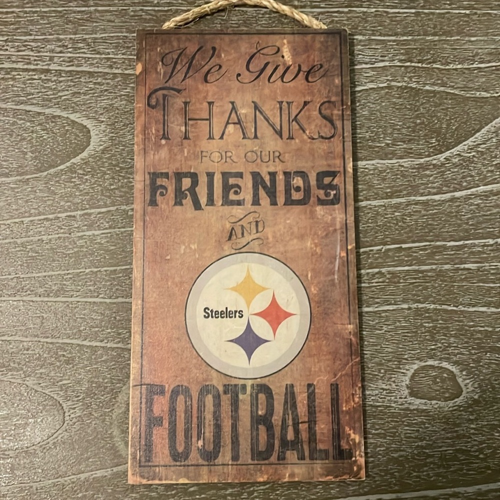 Pittsburgh Steelers 'We Give Thanks' Wood Sign